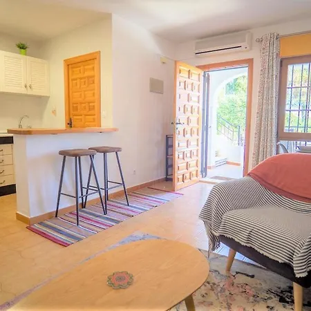 Beautiful 2 Bedroom With Communal Pools Holiday home Villamartin (Valencia)